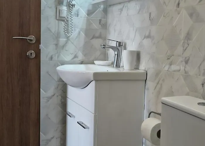 The Peaceful * Paralia Dionysiou