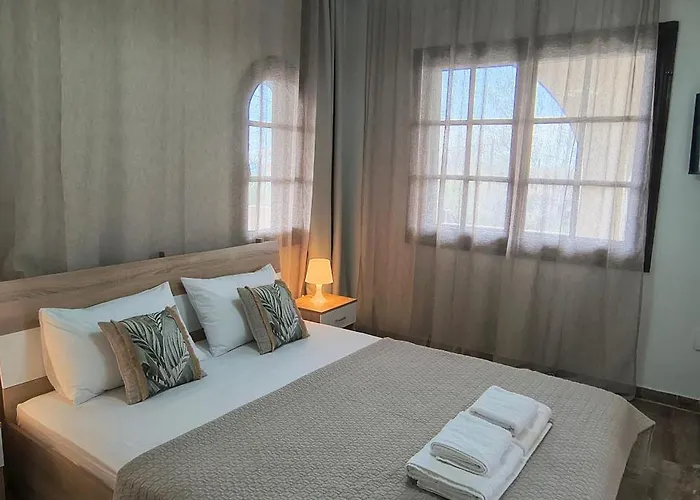 The Peaceful Appartement Paralia Dionisiou
