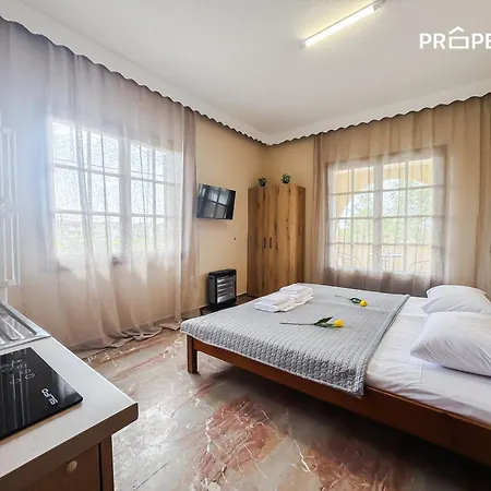 The Peaceful * Paralia Dionysiou